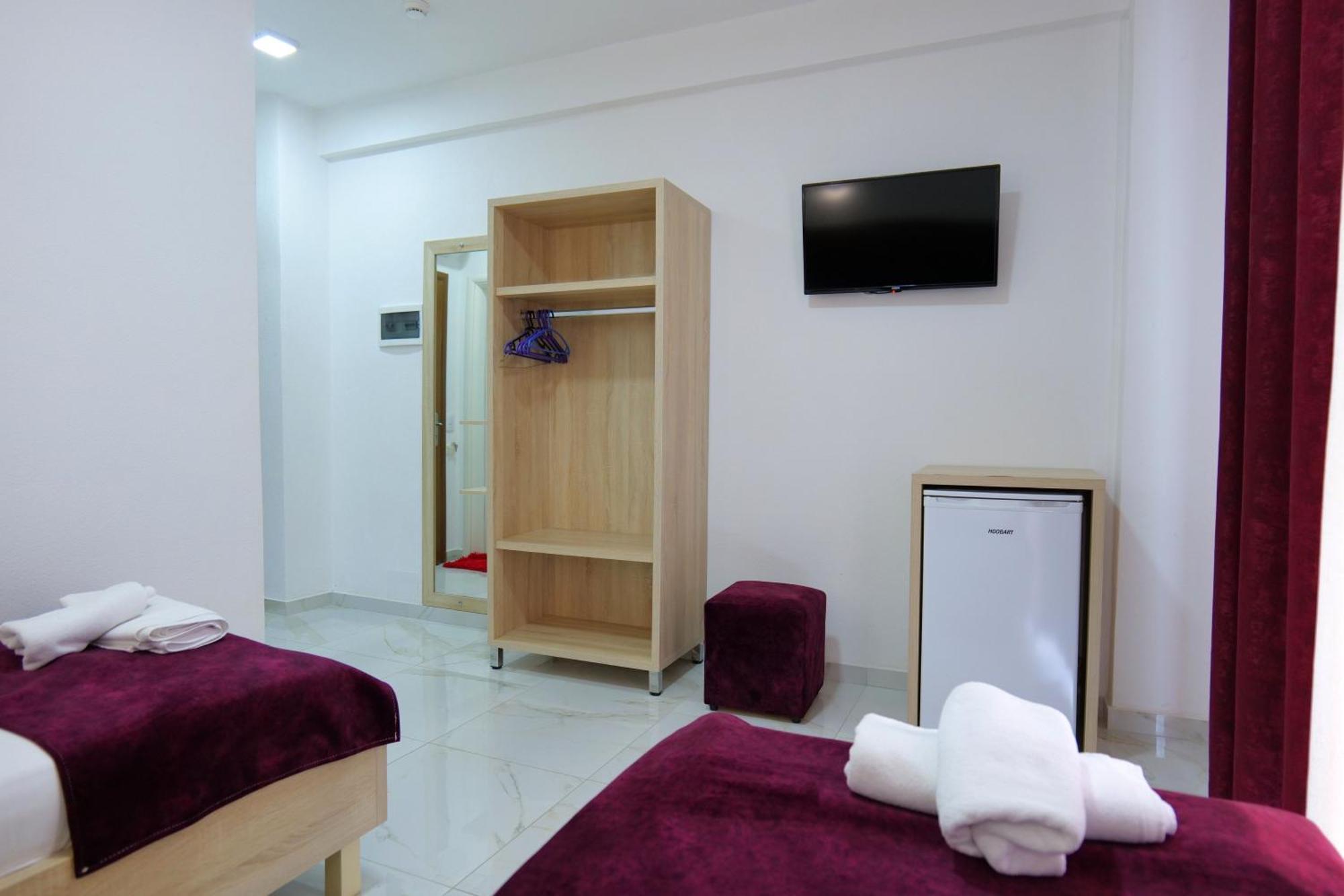 Hotel Vathi Εξαμίλιο Εξωτερικό φωτογραφία