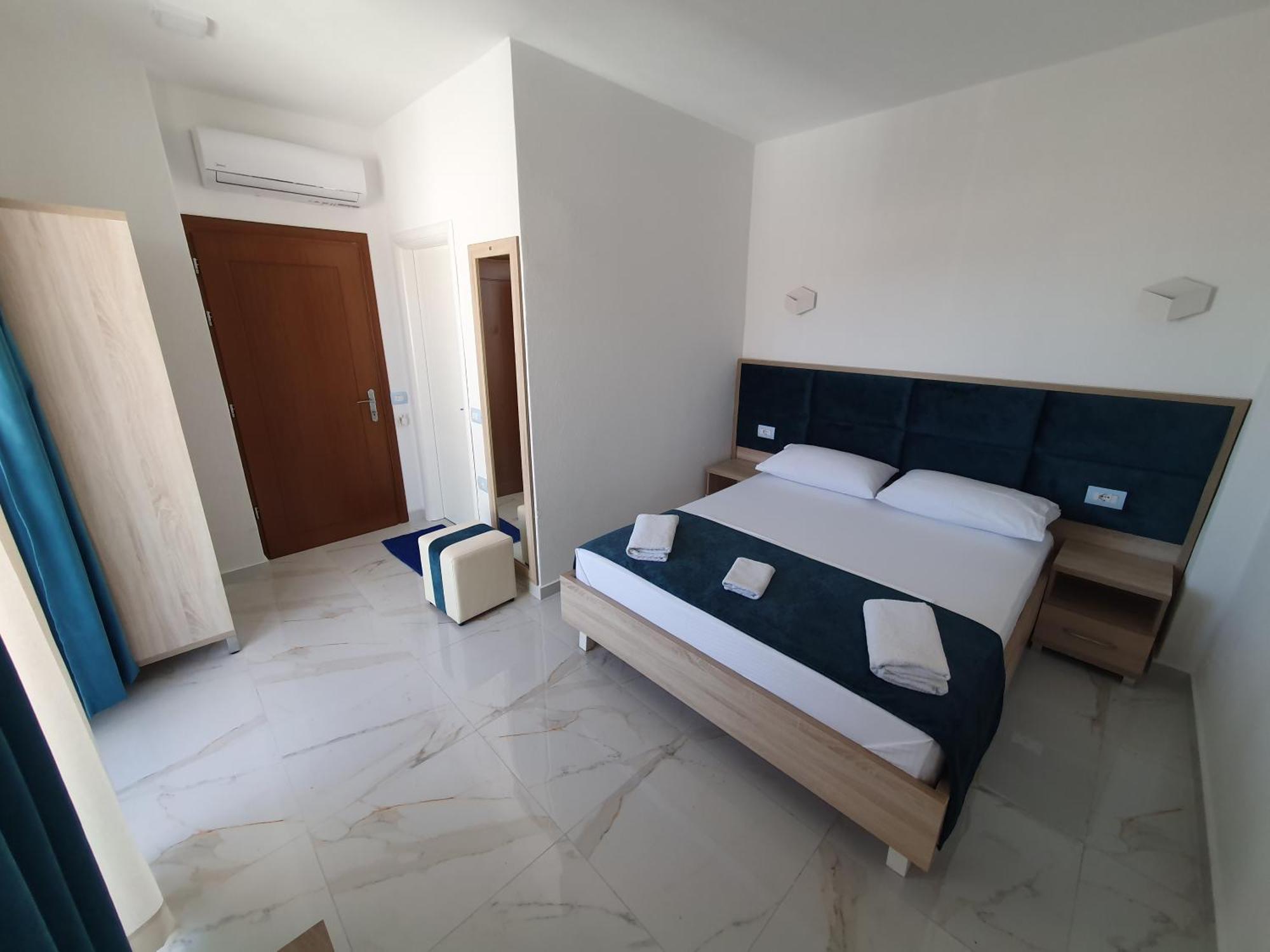 Hotel Vathi Εξαμίλιο Εξωτερικό φωτογραφία
